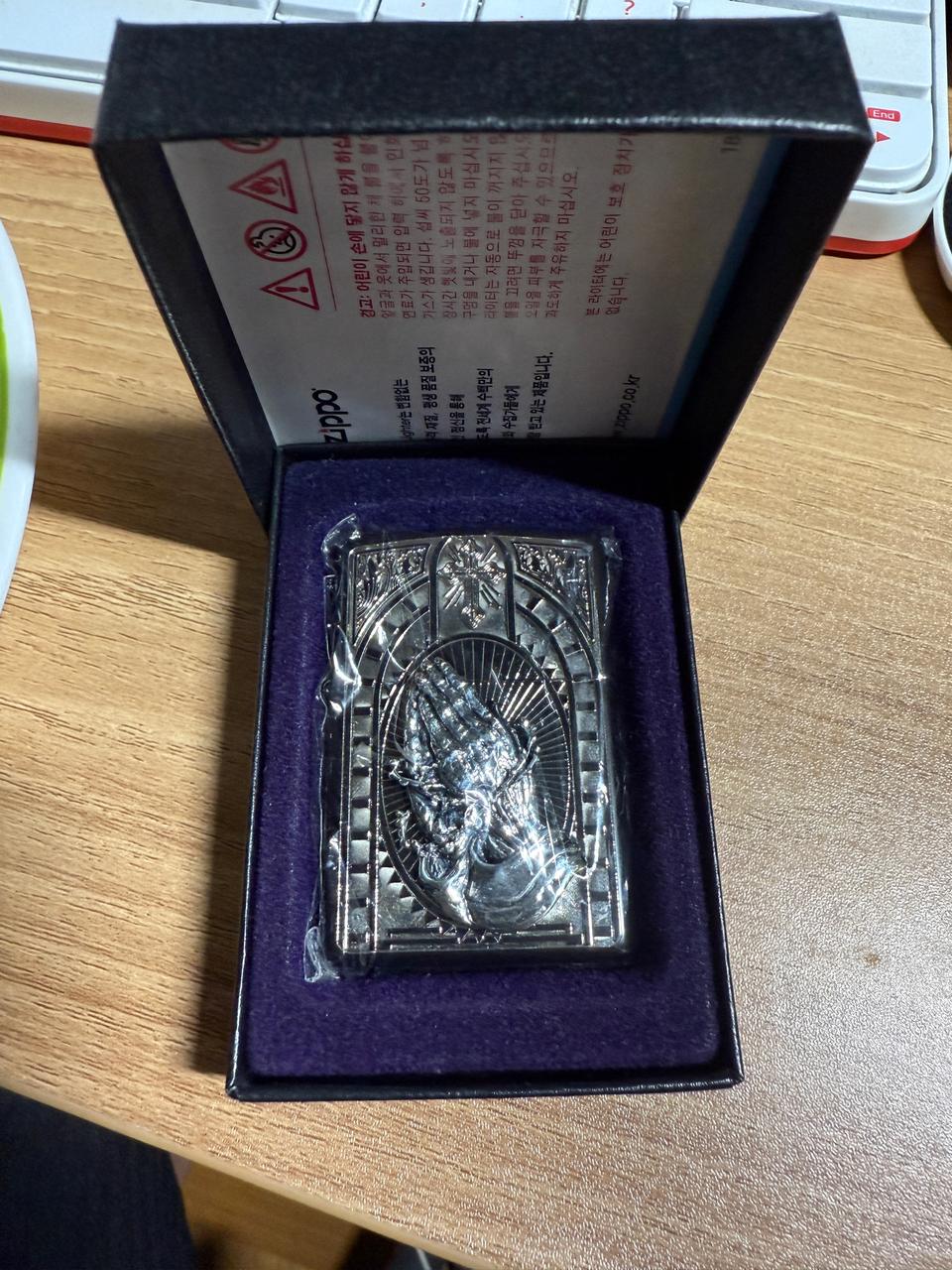 [중고] zippo 30개의 소원과 기도 라이터