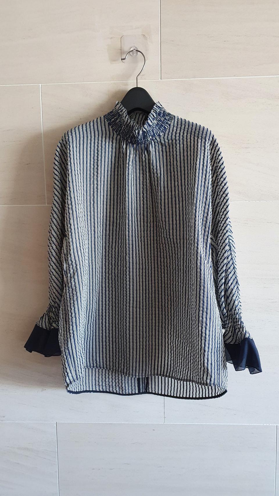 (정품) SYSTEM  스모크 러플 블라웃