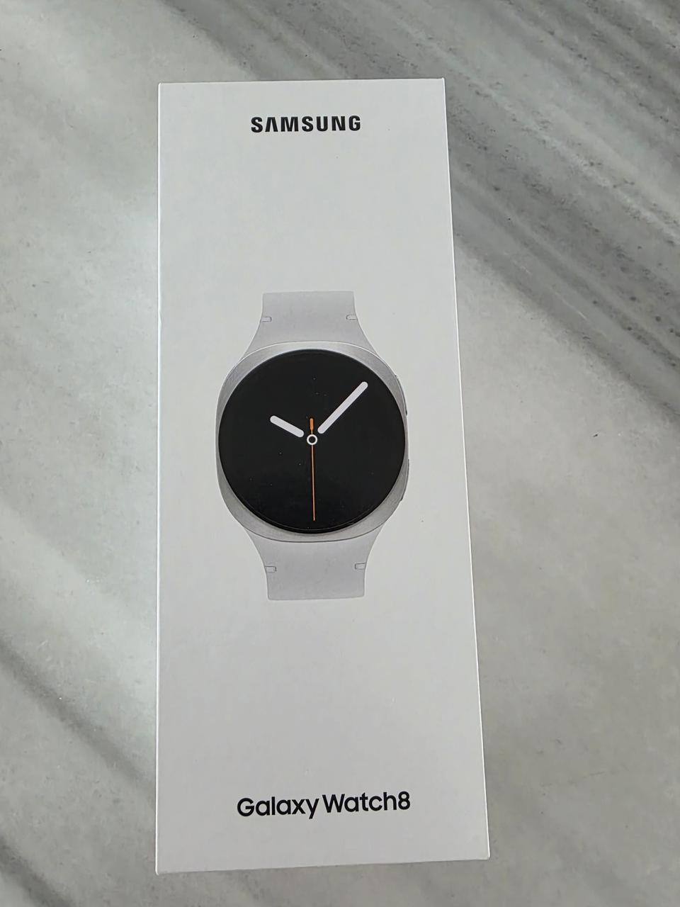 갤럭시 워치8 40mm 실버 블루투스 미개봉 새제품 팝니다