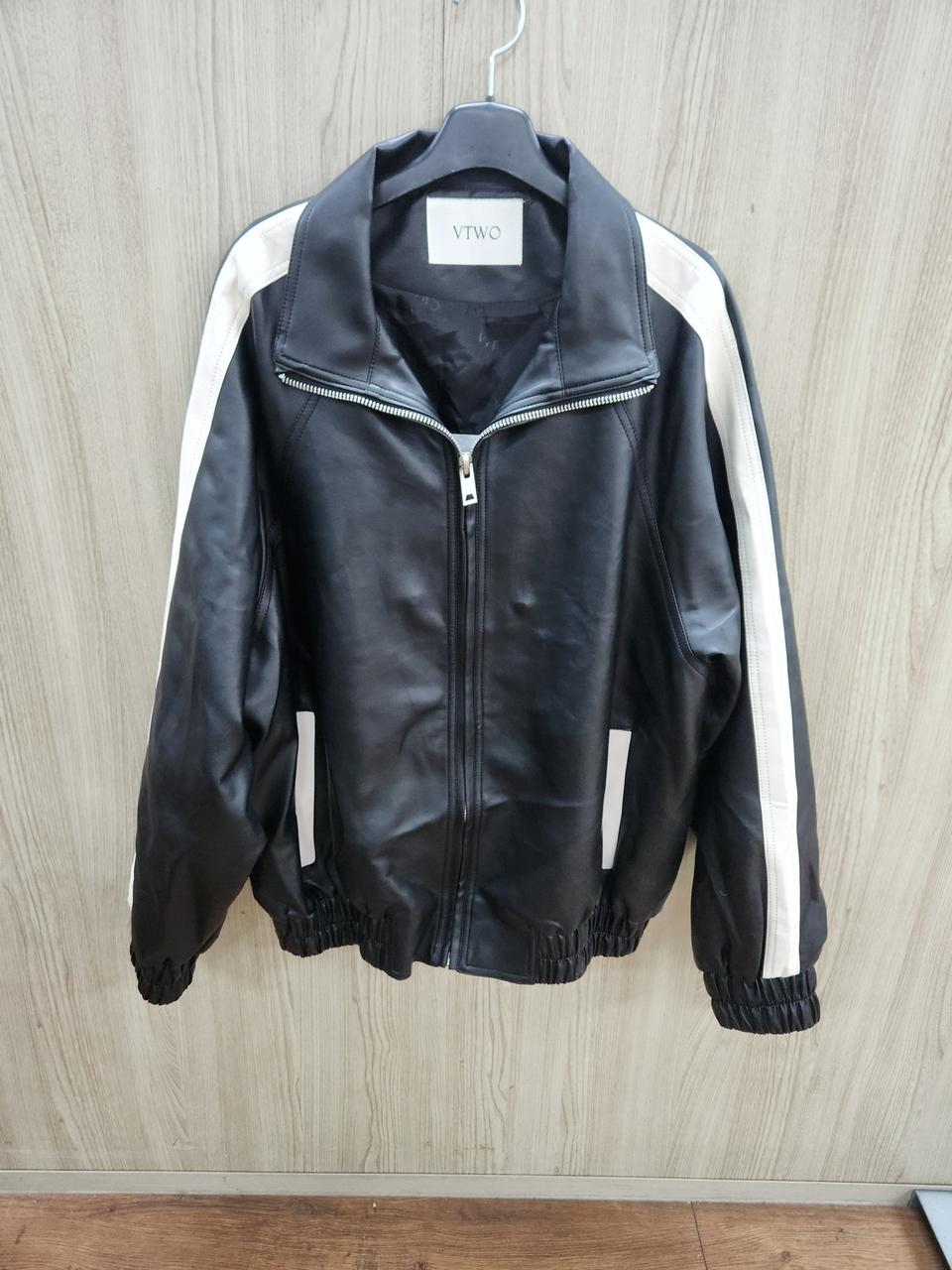 (정품) VTWO 8076 비건레더 트랙재킷 (M)
