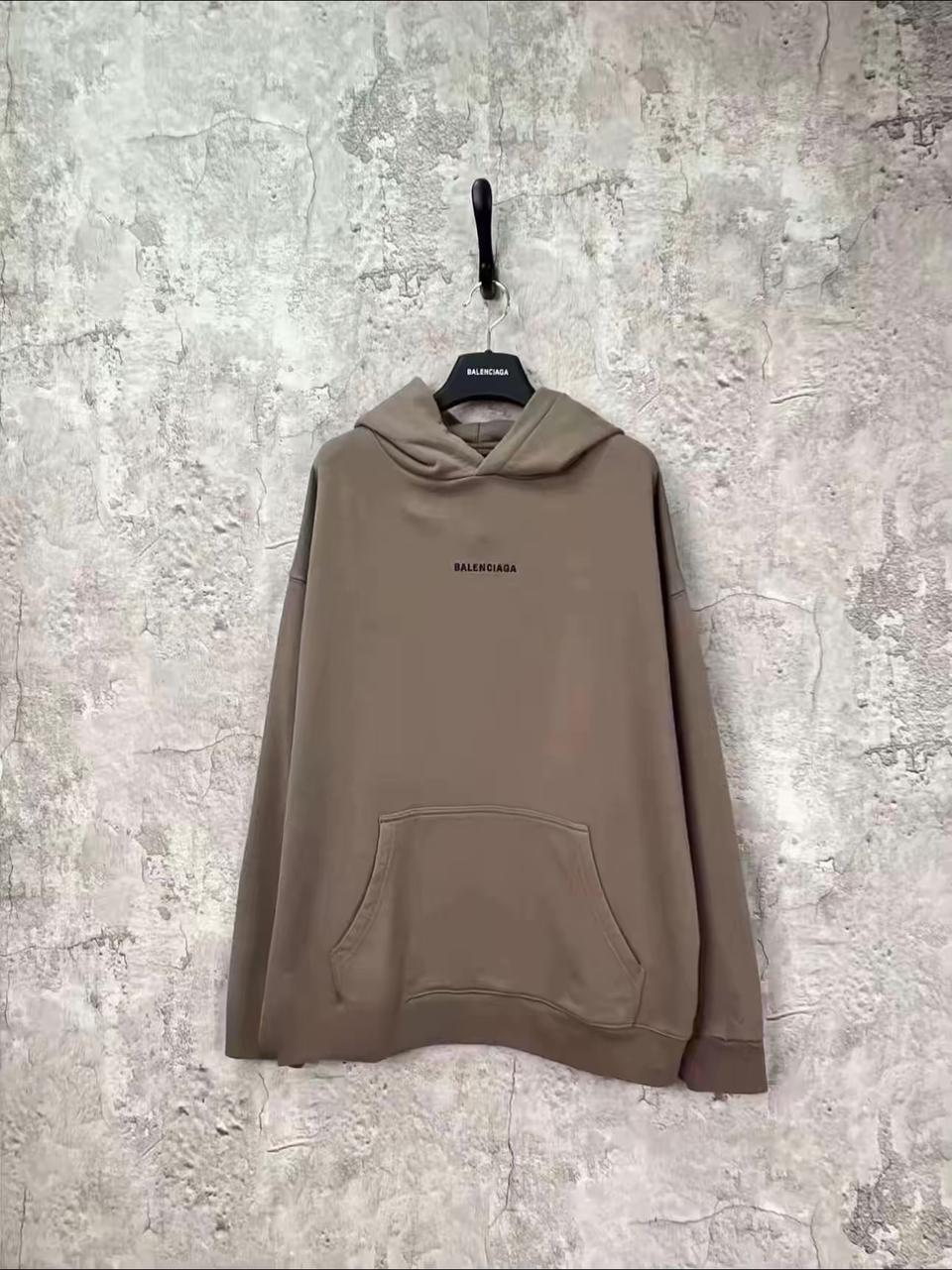 발렌시아가 자수 후드티