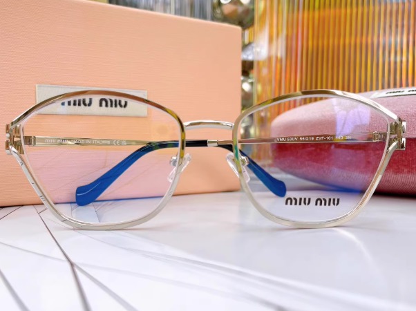 미우미우 선글라스