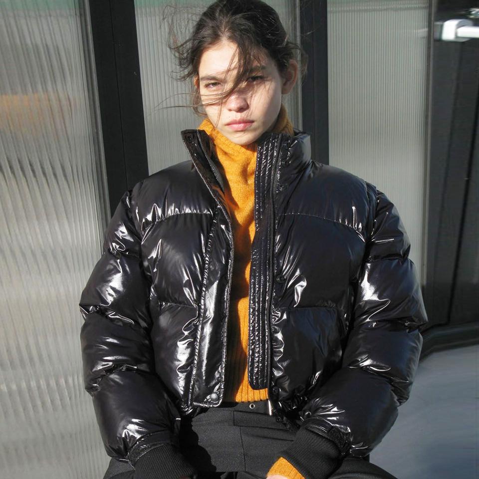 파르티멘토(PARTIMENTO) 투웨이 크롭 푸퍼 자켓 프리사이즈