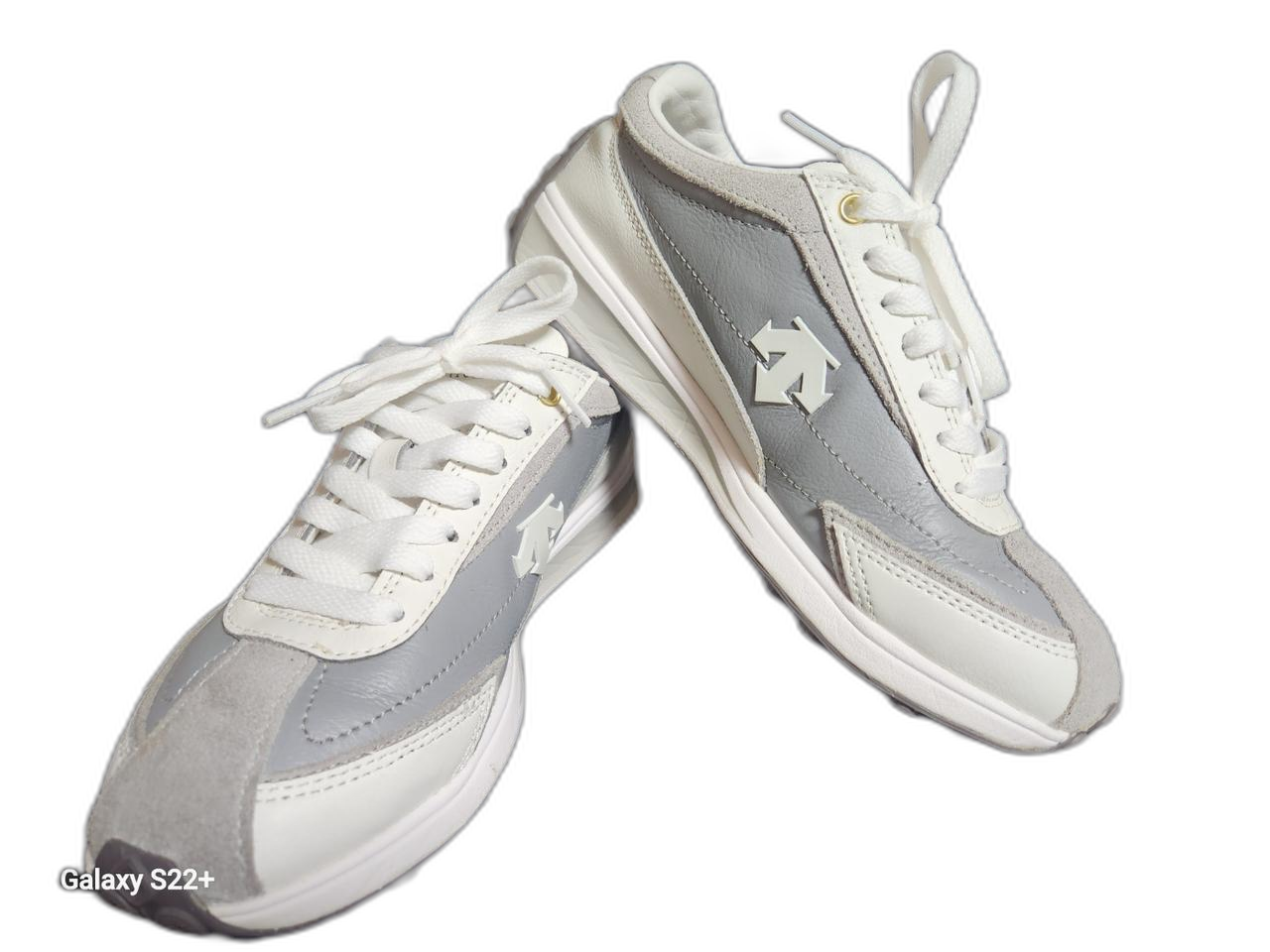 데상트. 크론 레이스235미리