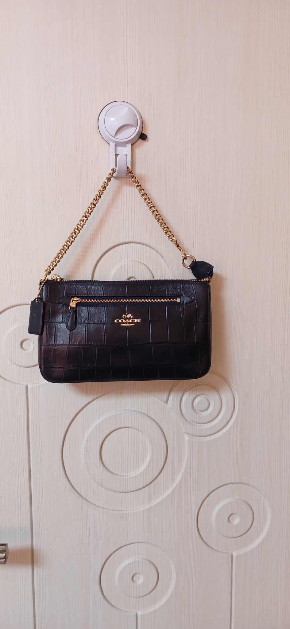 코치 노리타 19 위슬렛크록 엠보스드 레더