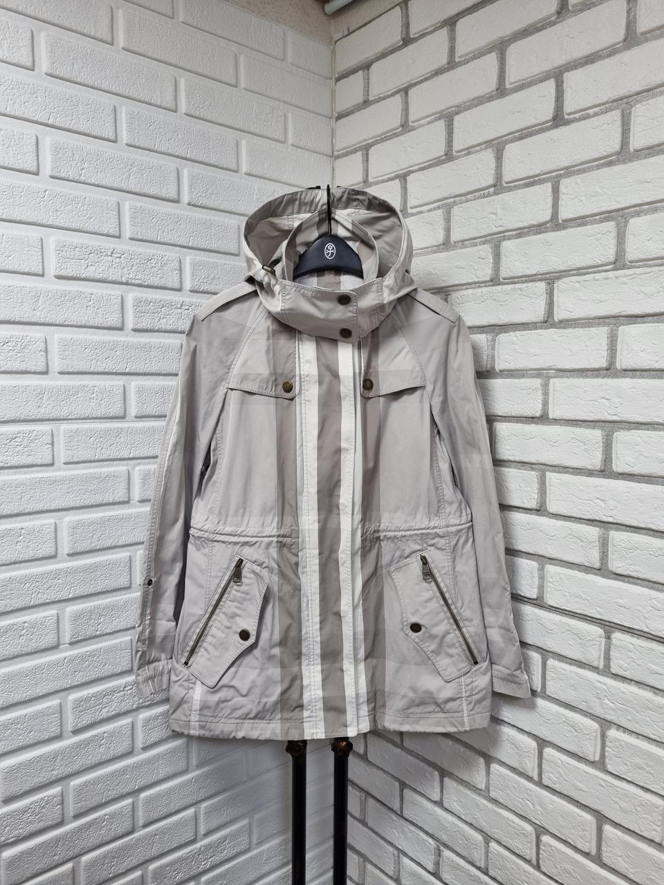 [uk8/정품] 버버리 그레이체크 후드 바람막이