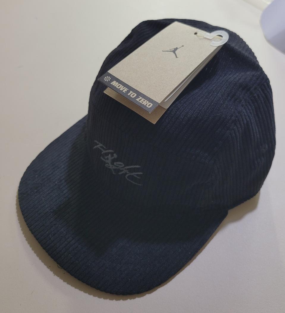 조던 플라이트 코듀로이 모자 M/L사이즈 블랙 새제품 3만원