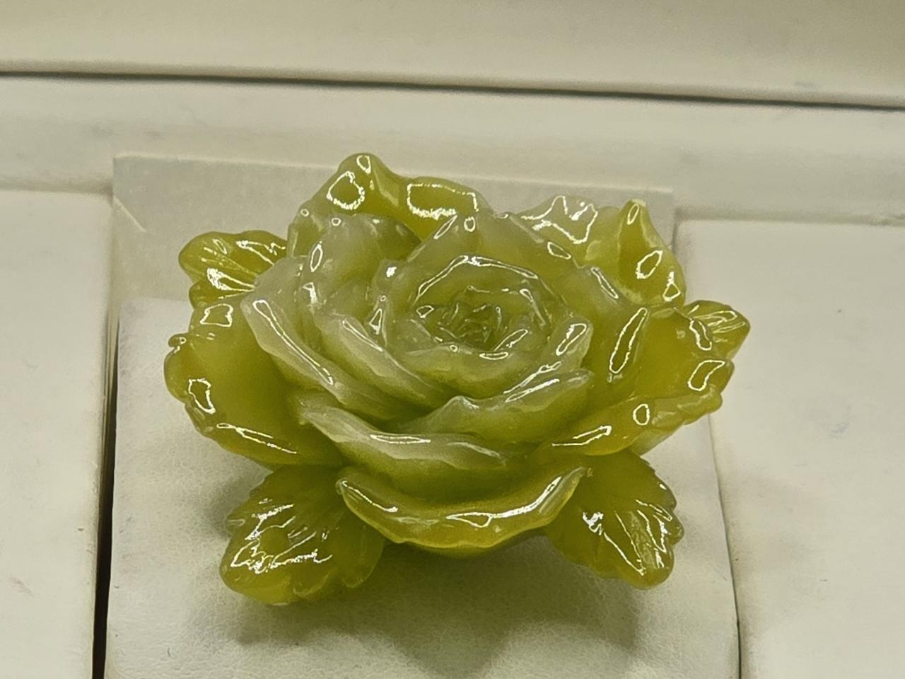 셀롤로오스 장미 브로찌