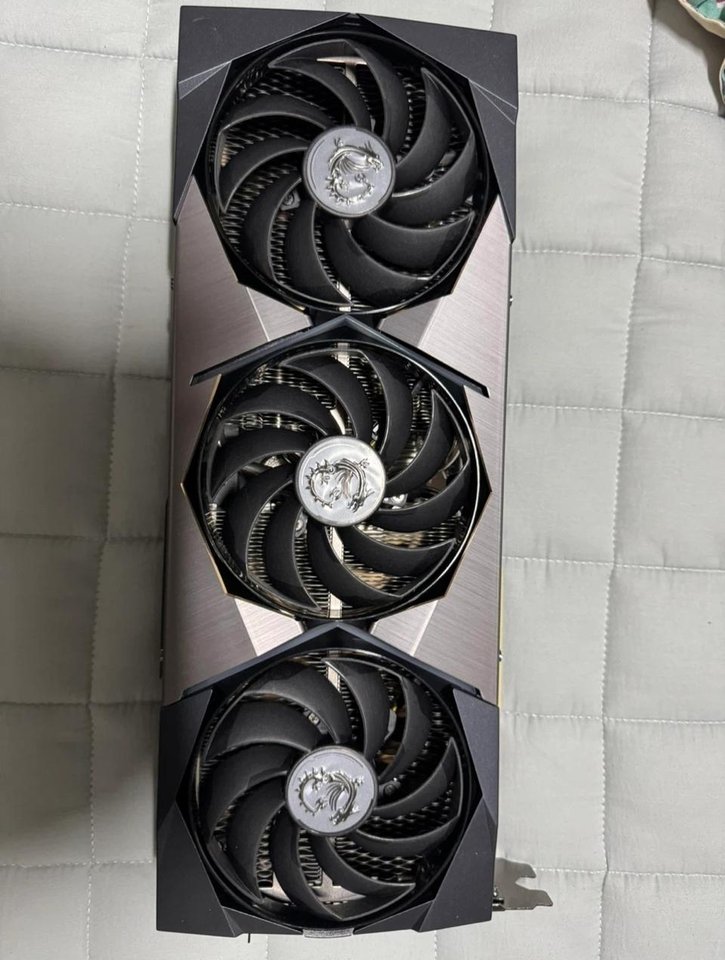 지포스 RTX3070TI 슈프림 그래픽카드