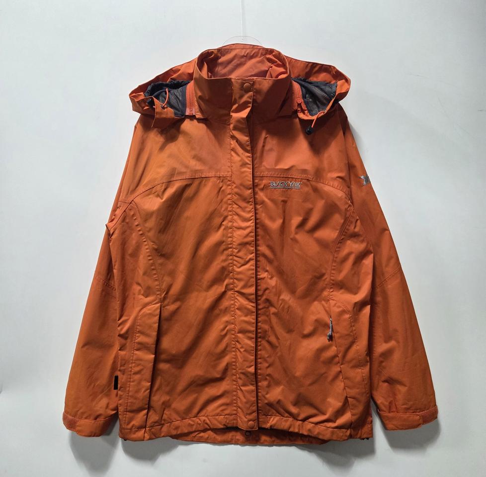 블랙야크 여성 도라고어 바람막이 자켓 95 26030408