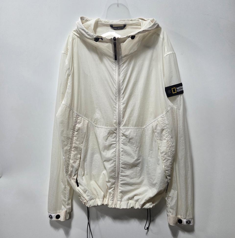내셔널지오그래픽 경량 후드 바람막이 L 26030409