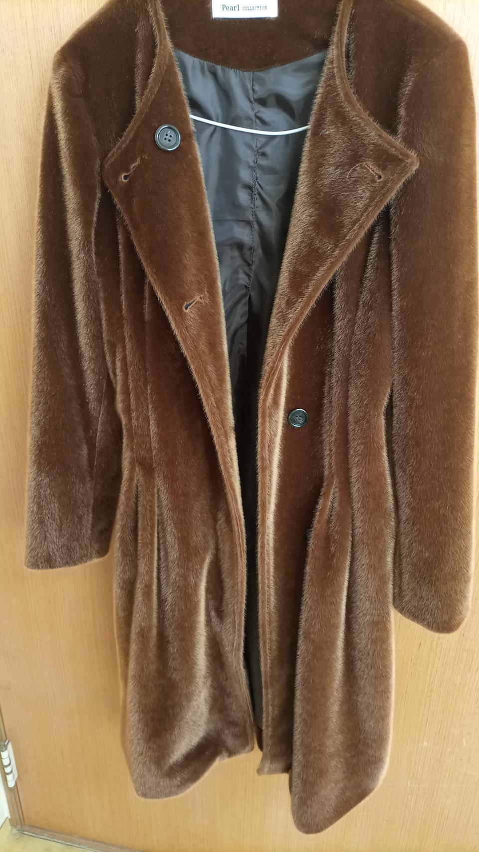 Pearl Collection 브라운 벨벳 코트