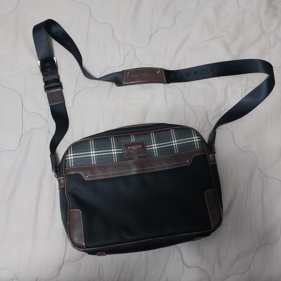 빈폴 체크 크로스백