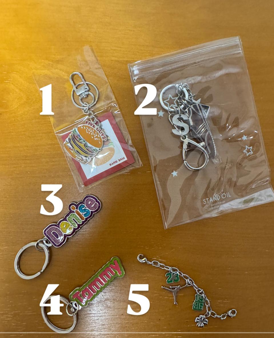 미사용 쉑쉑 스탠드오일 미국구매 네임 키링 나이키악세서리