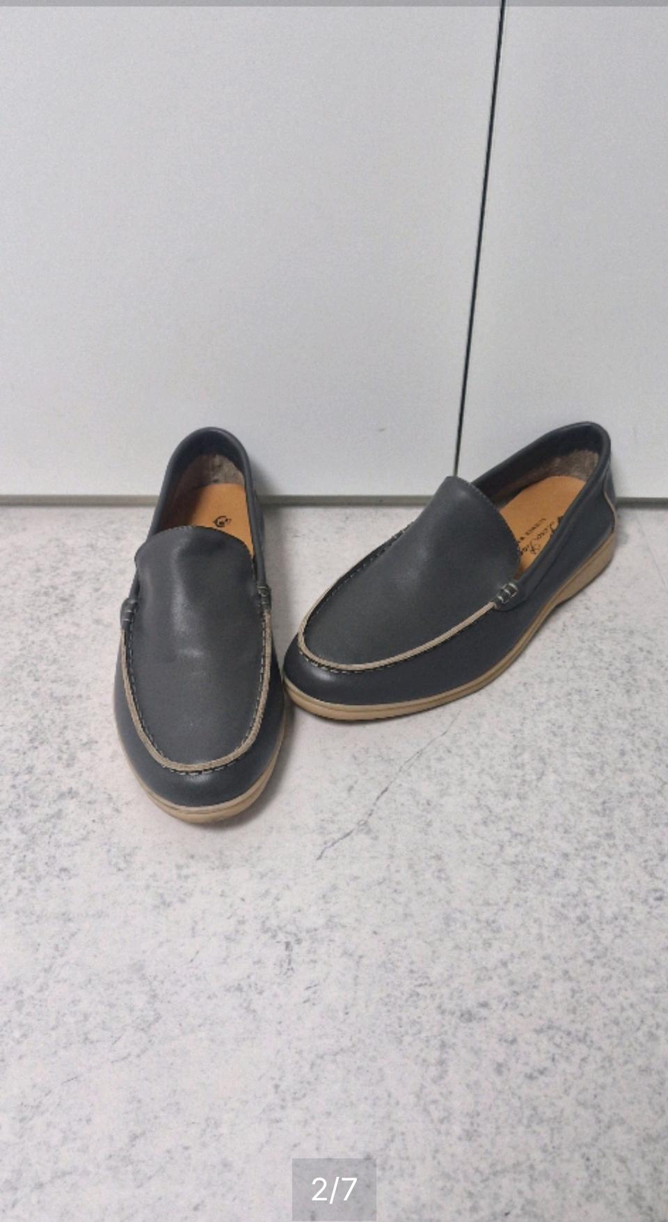 로로피아나 로퍼 42 사이즈