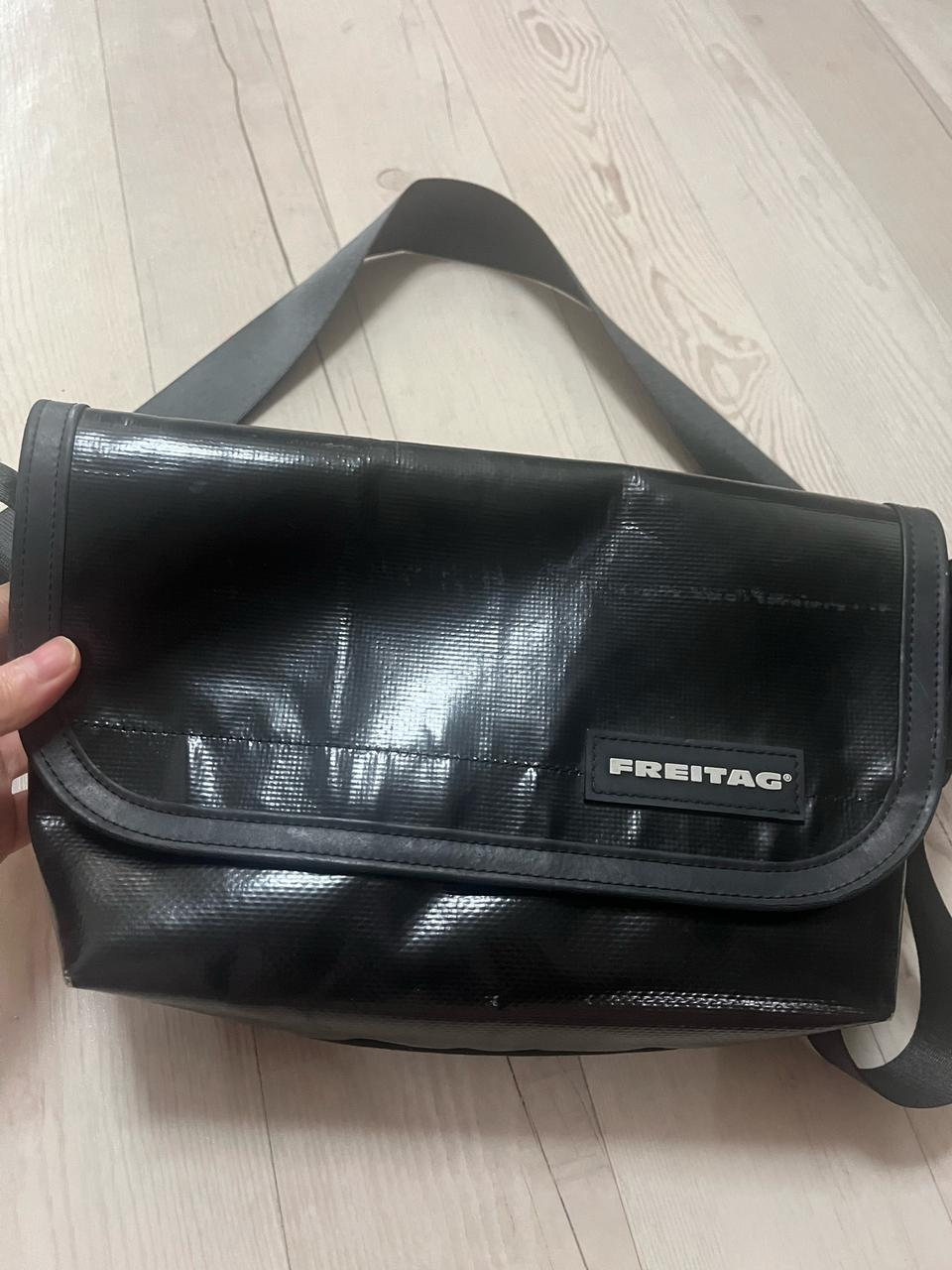 프라이탁 하와이파이브오 올블랙