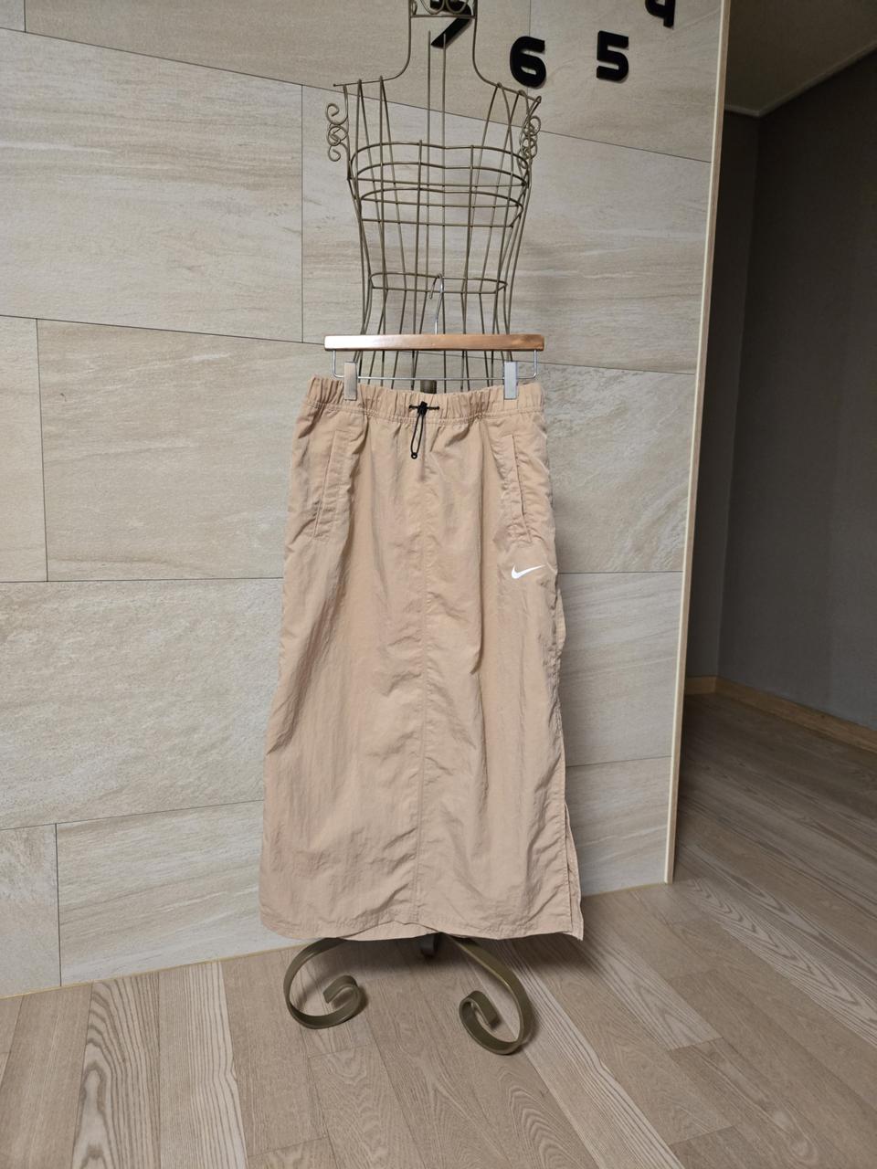 [m] 나이키 스트링 롱 스커트 2025