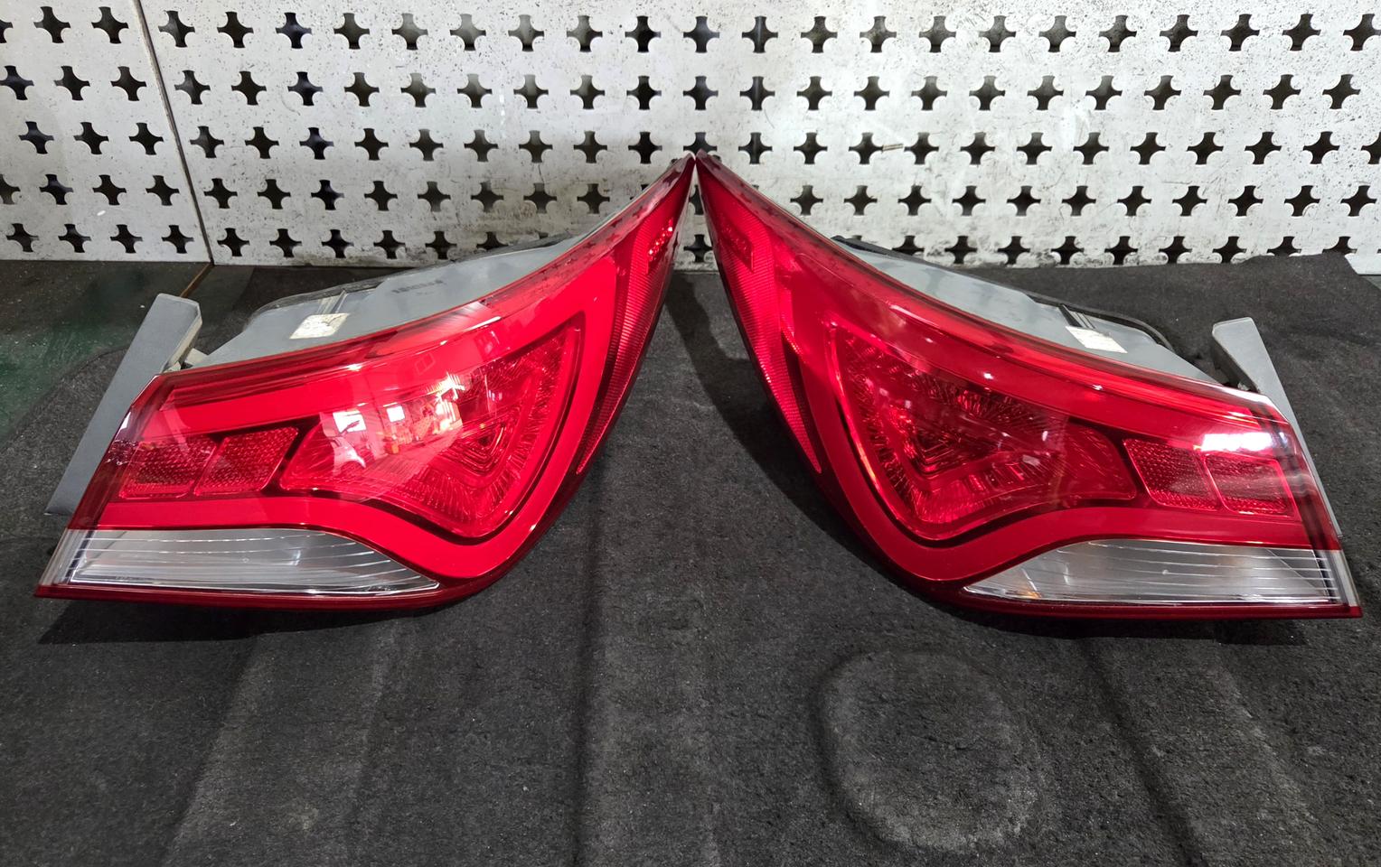 YF소나타 YF쏘나타 브릴리언트 면발광 테일램프 데루등 팝니다