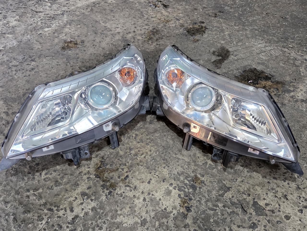 뉴SM5 L43 라구나 일반라이트 260600068R 260100066R