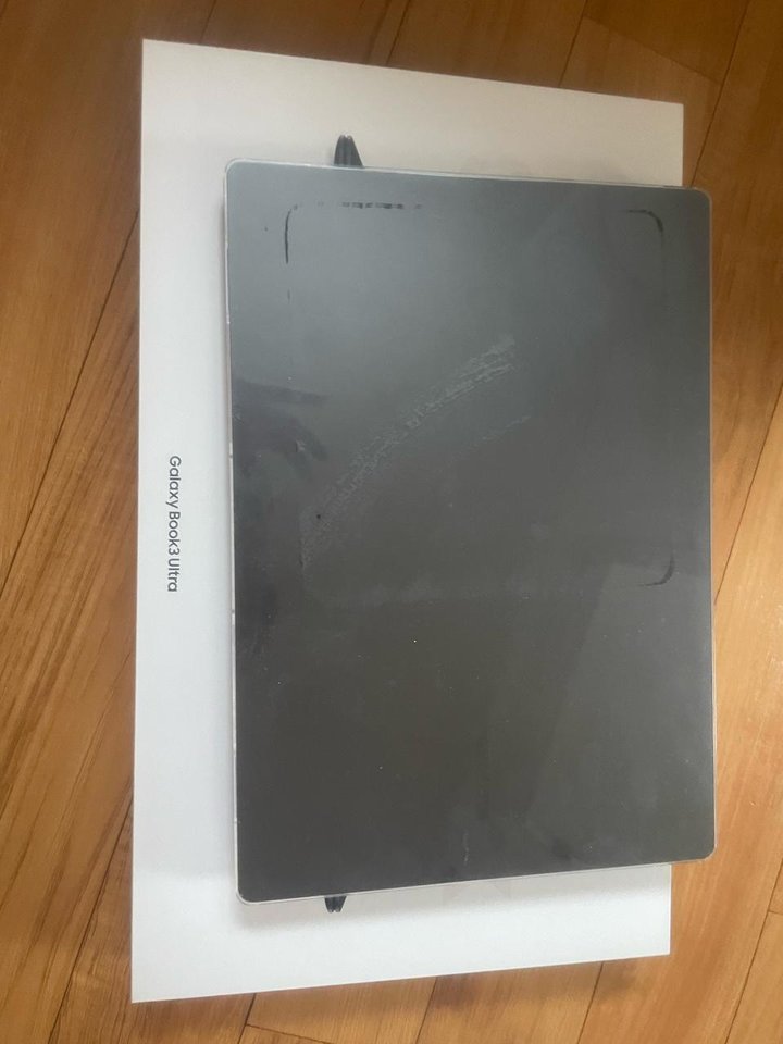 갤럭시 북 울트라3 i7-13700H RTX4050