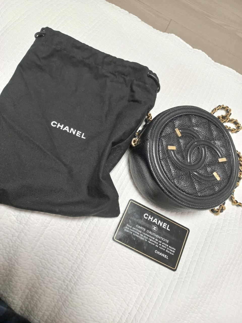 샤넬 캐비어 CC 미니 라운드백