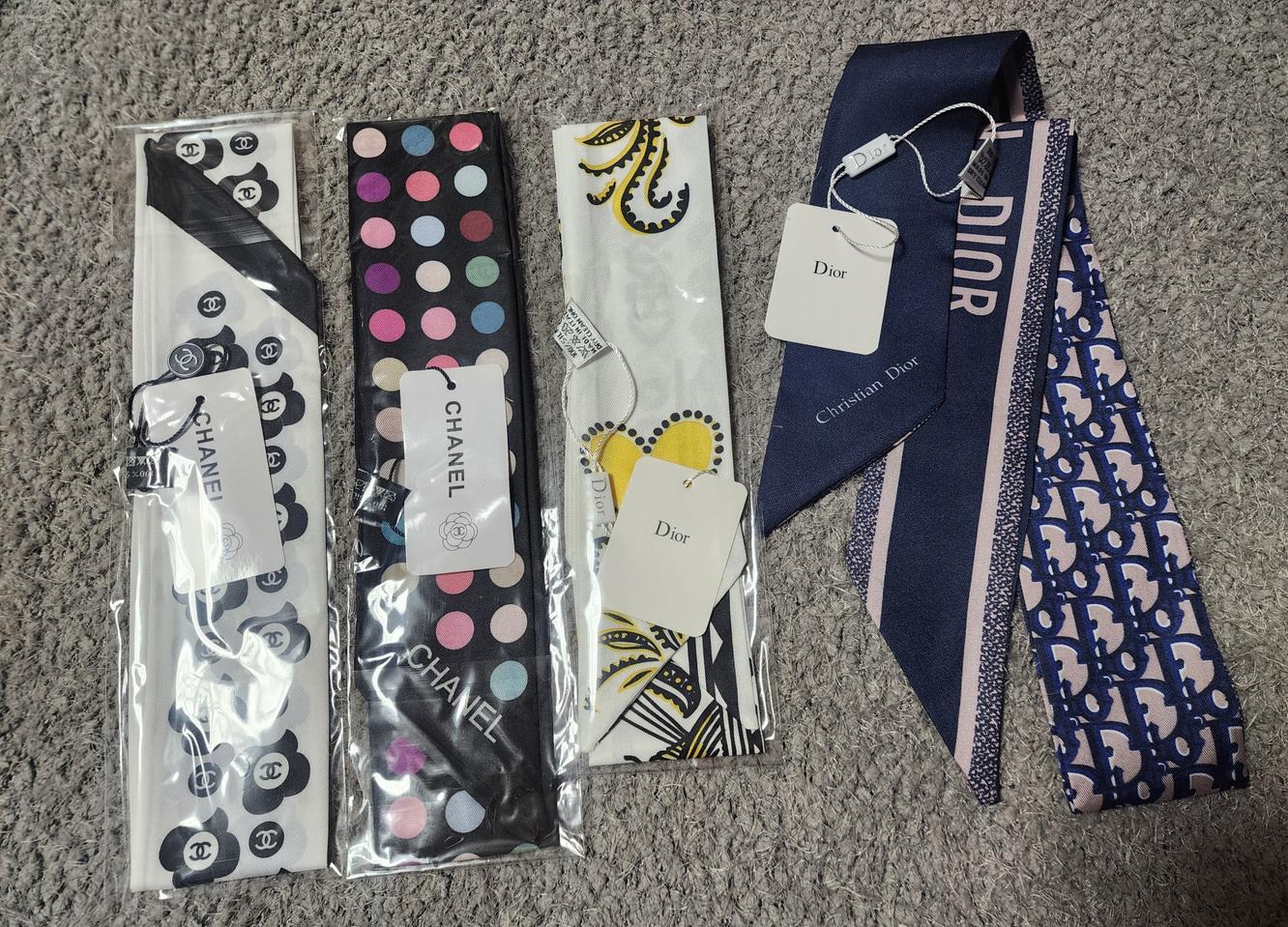 트윌리 스카프 방도