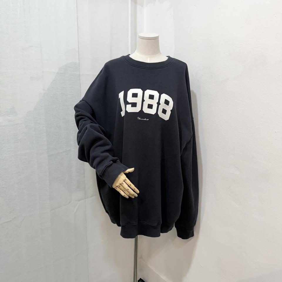 필루미네이트 1988 오버핏 맨투맨 스웻셔츠 4246