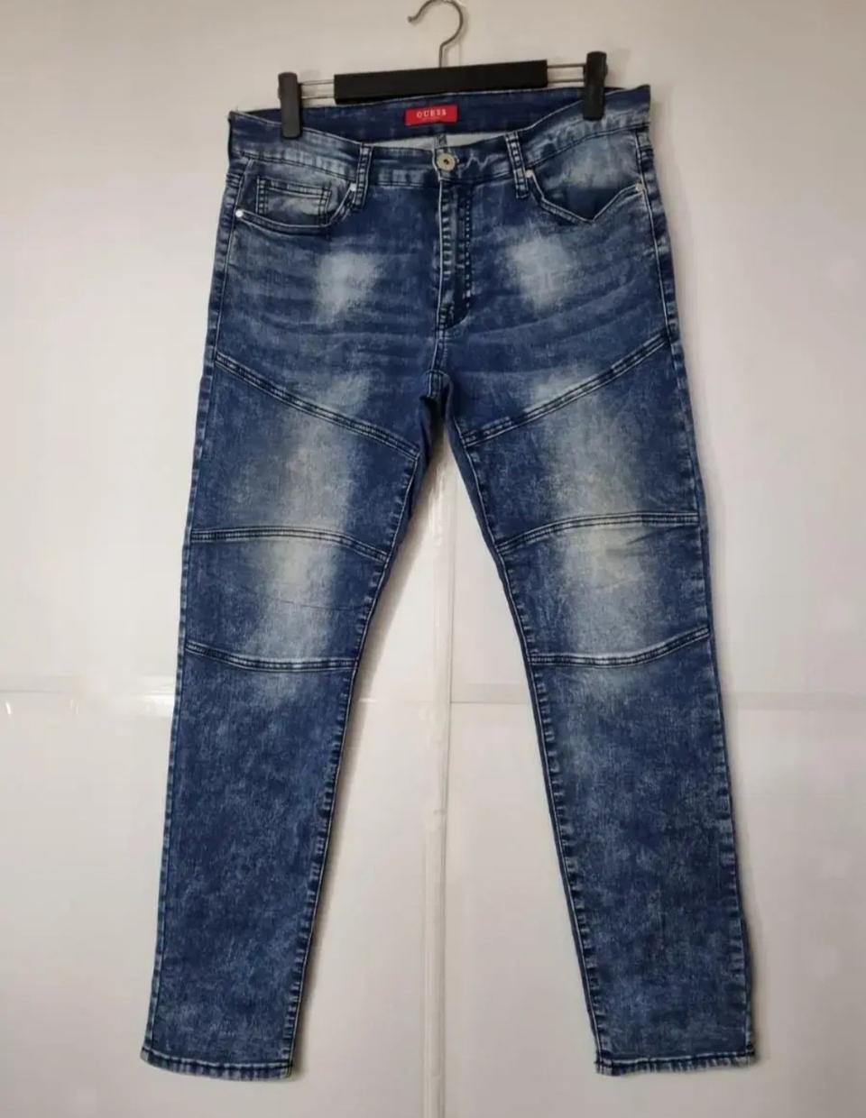 35)게스 로스앤젤레스 가죽패치 워싱 스판 일자청바지