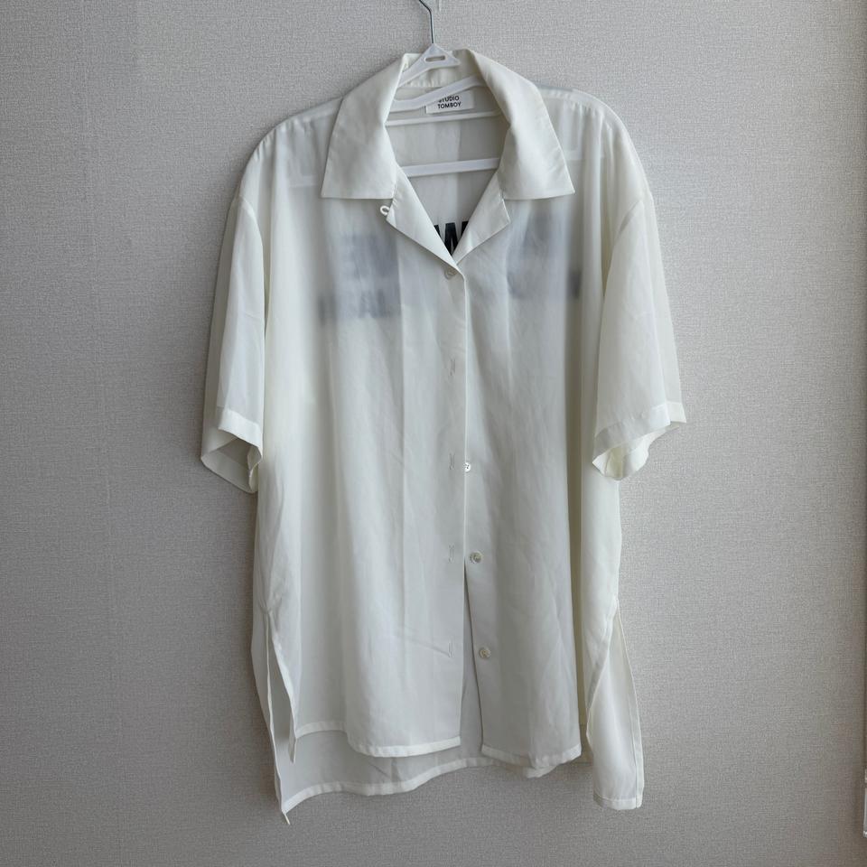 스튜디오톰보이 백 레터링 반팔셔츠 블라우스