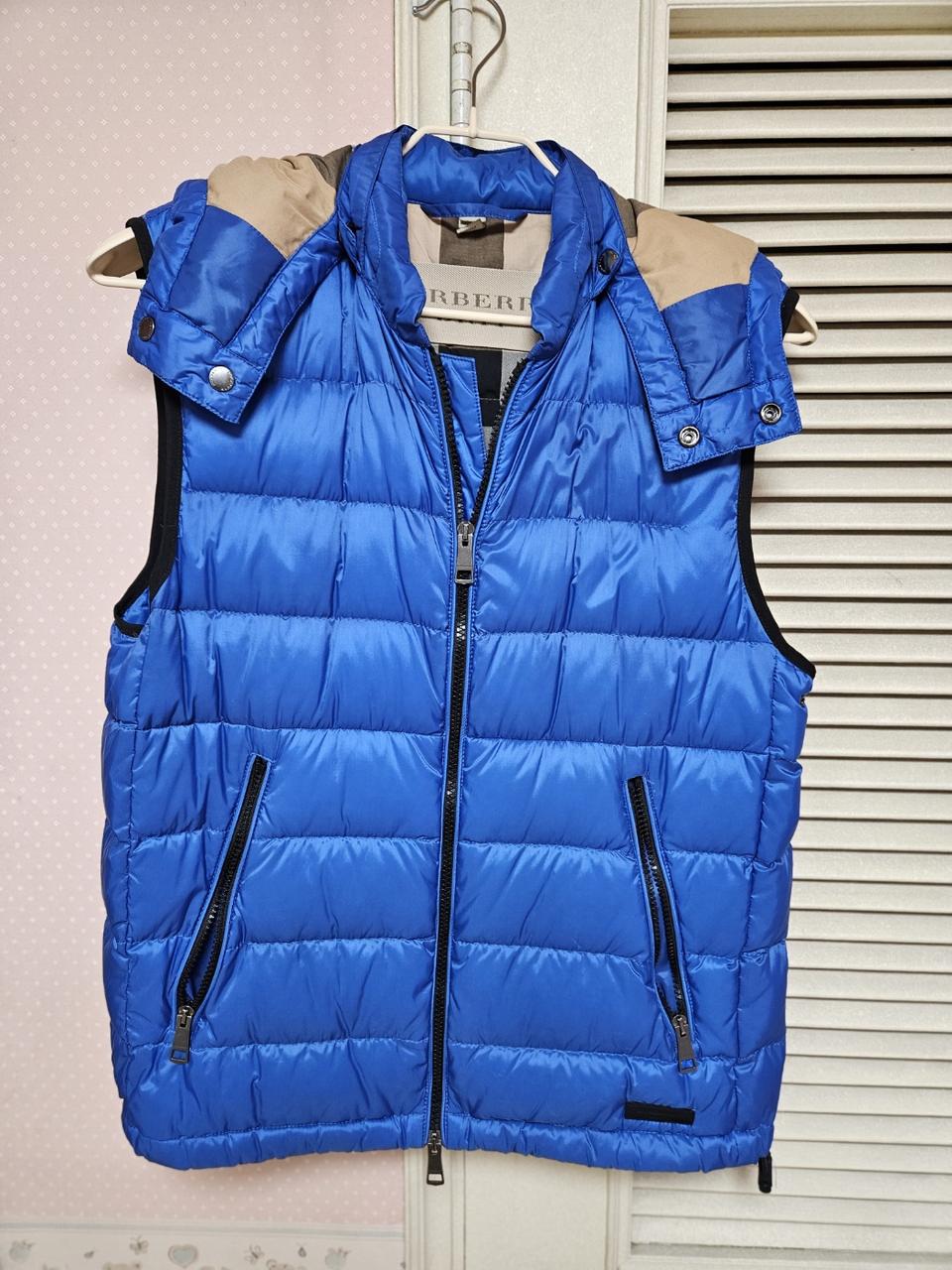 버버리(Burberry) 후드 다운 패딩 베스트, 조끼 (여성,남성)정