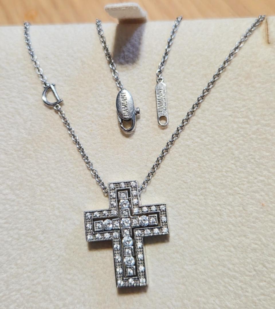 18k십자가 벨에포크 목걸이 금값이하