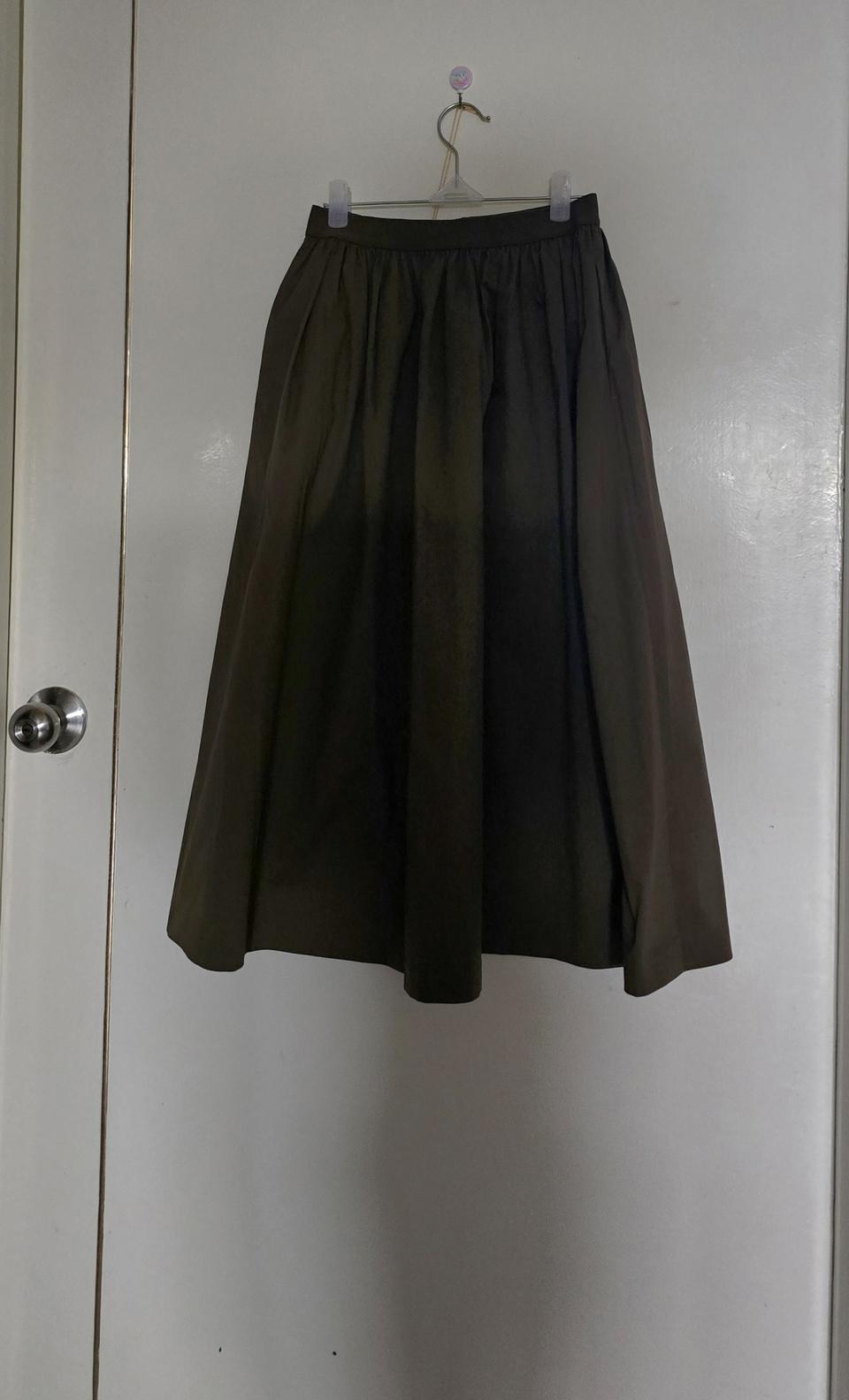 유니클로 브라운 롱 스커트ㅡ새거 s