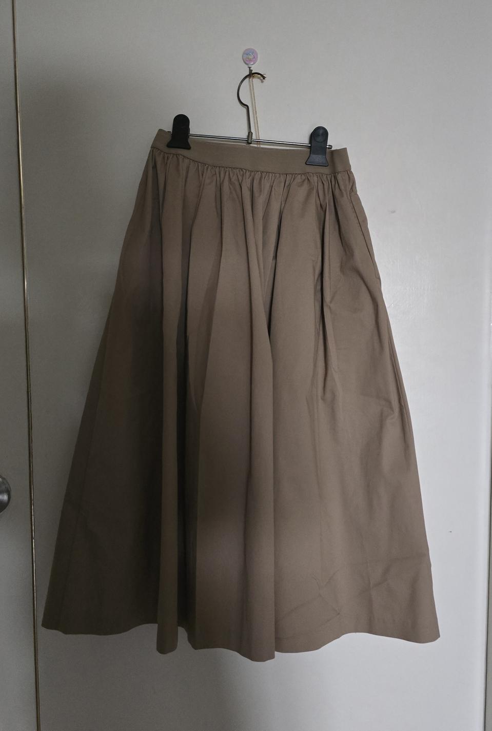 유니클로 롱 스커트ㅡ s