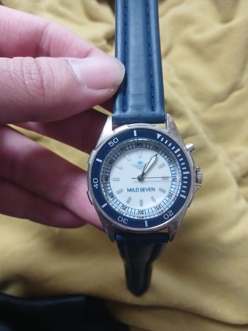 마일드세븐 빈티지 네이비 시계