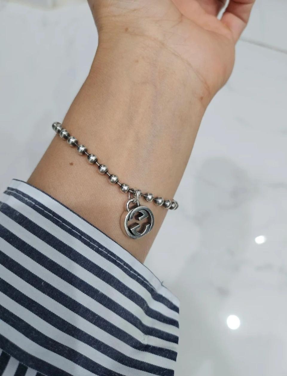 겨울에도 예쁜 925은볼팔찌