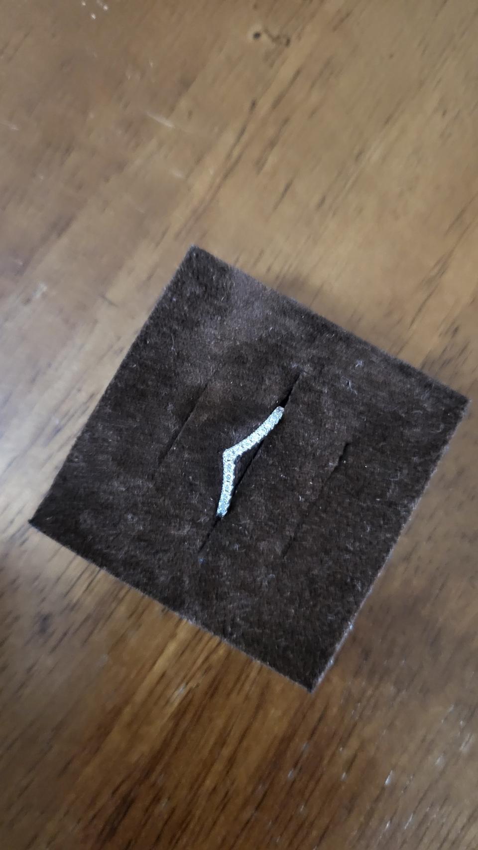 새상품 화이트골드 다이아 10k반지