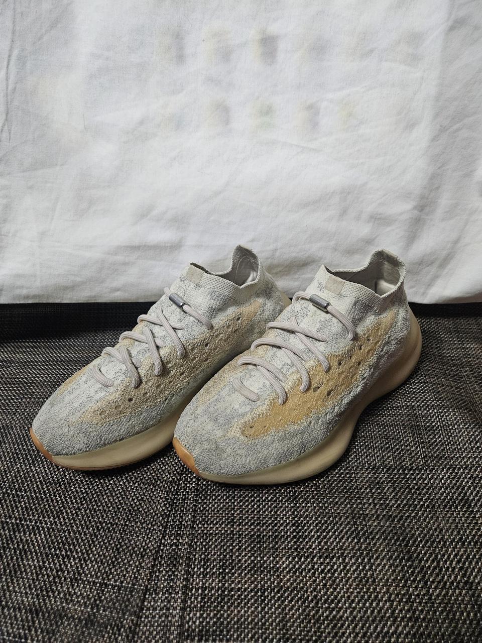 아디다스 이지부스트380 예코레이트 235