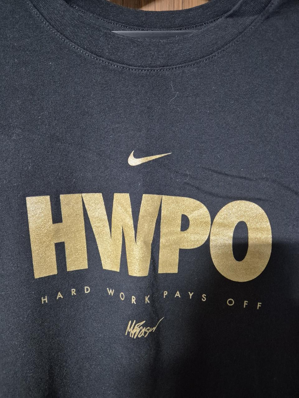 [L] 나이키 HWPO MF 블랙 골드 한정판 티셔츠 멧 프레이저
