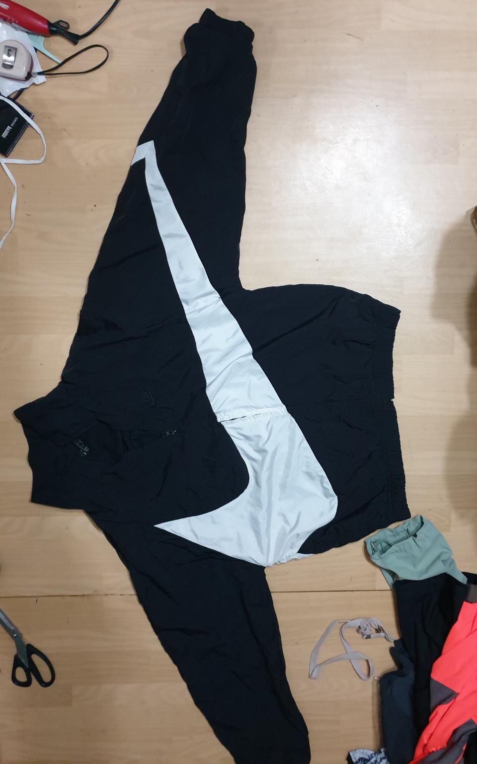 나이키 정품 빅스우시 우븐 100 L