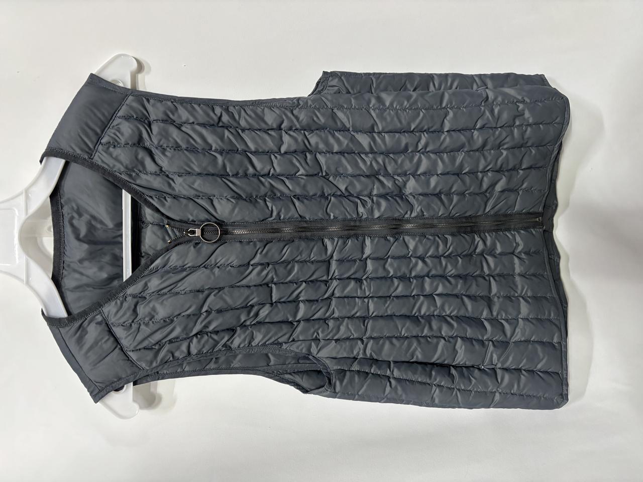 쉬즈미스 세로 퀼팅 구스다운 집업 베스트 55