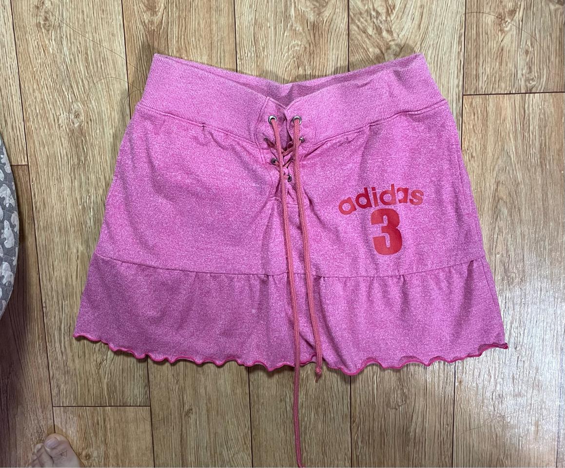 아디다스 핑크 키치 하이틴 y2k 치마 스커트 올드스쿨 대장 히메갸루
