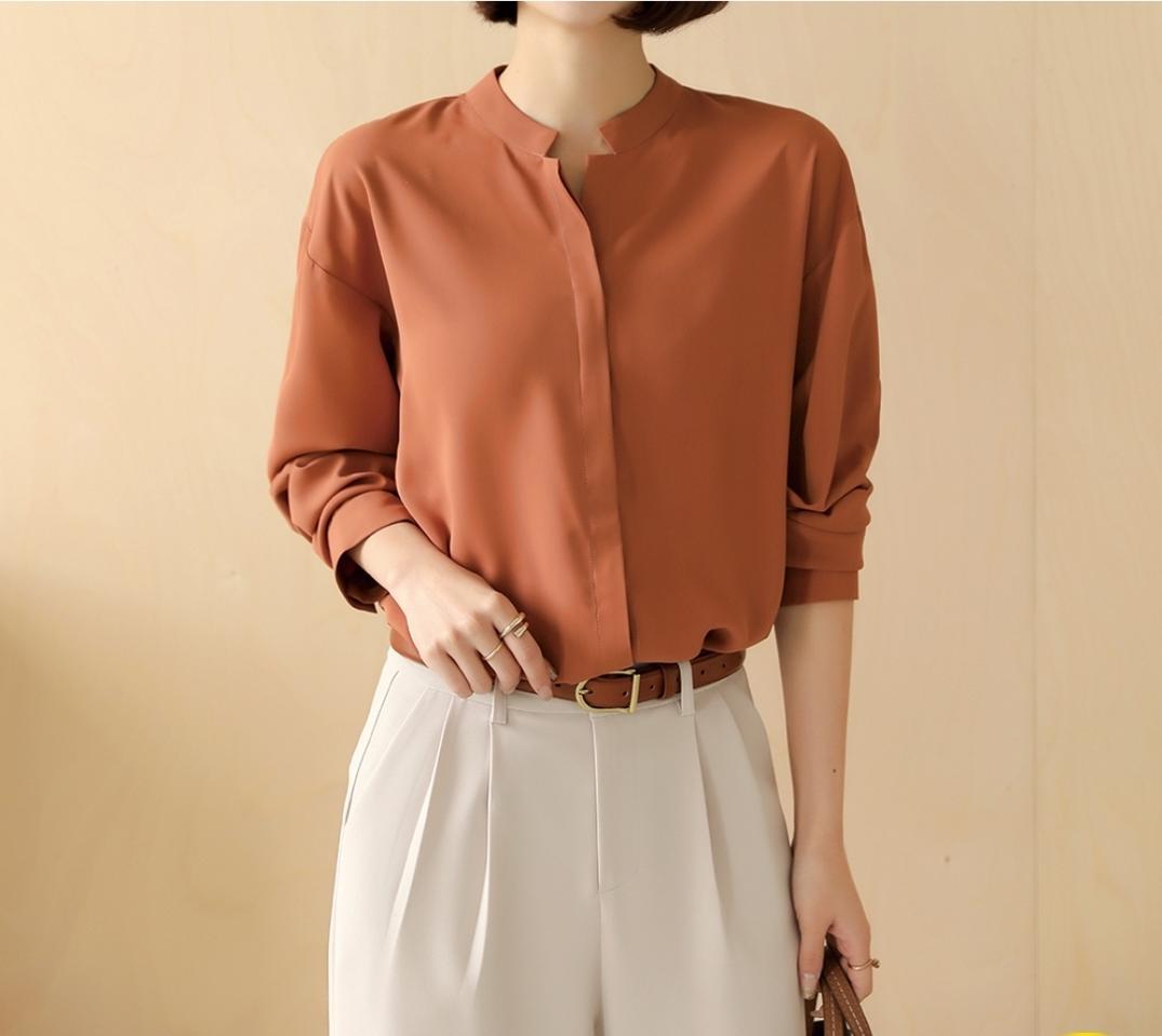 차이나넥 블라우스. 새상품.