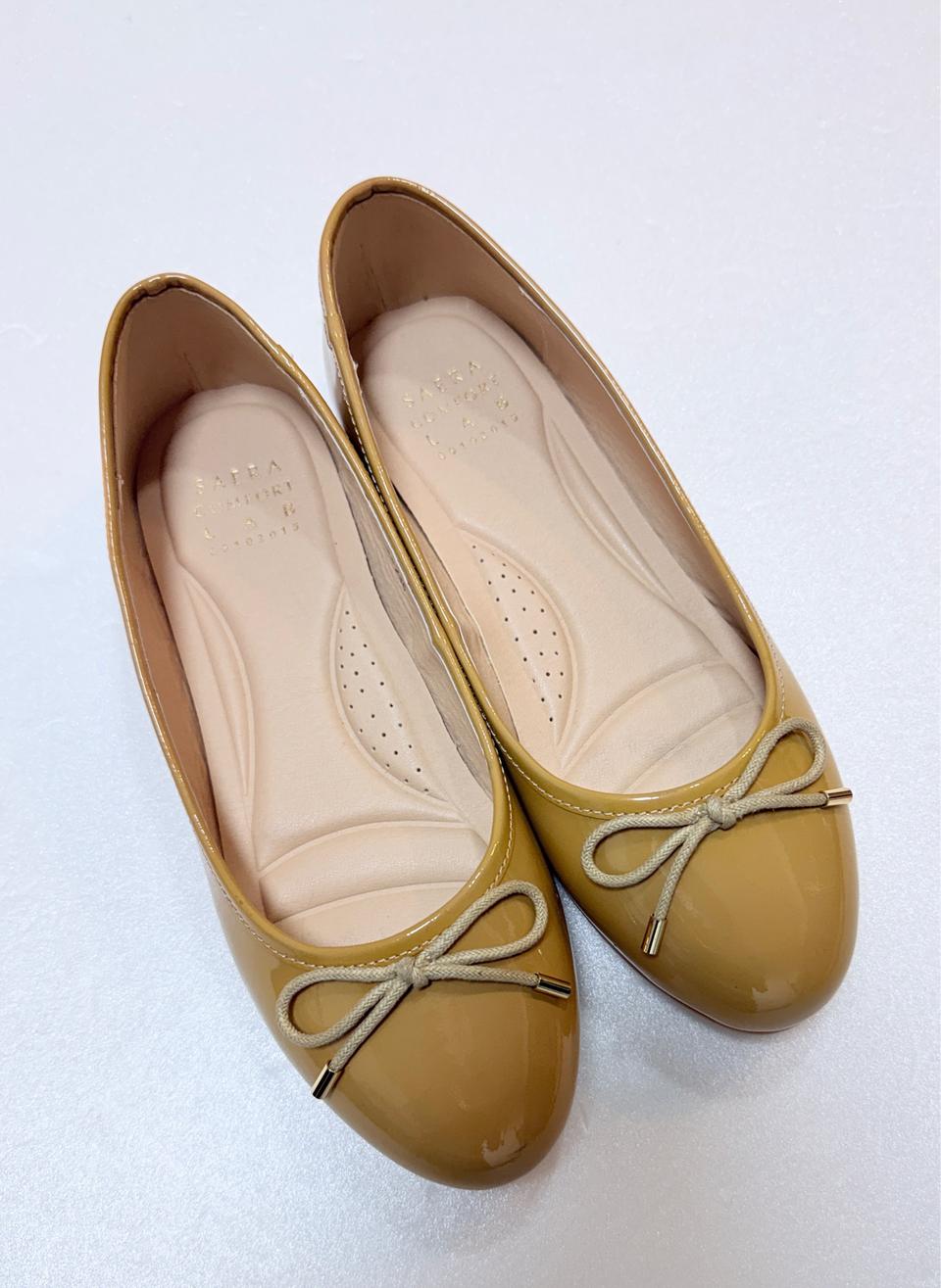 세라 SAERA 컴포트 리본 플랫슈즈 235 여성 플랫