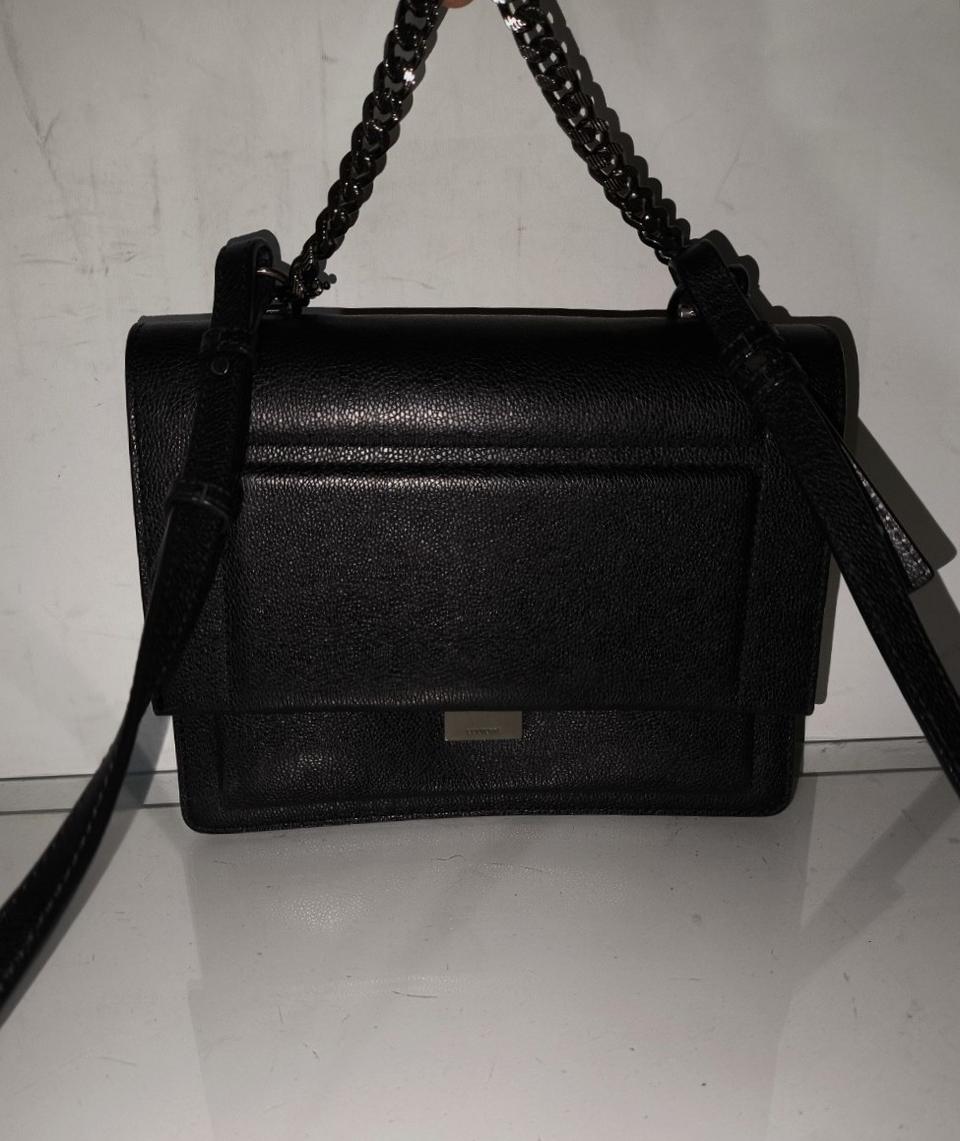 쿠론 메탈 벨 미니 크로스백