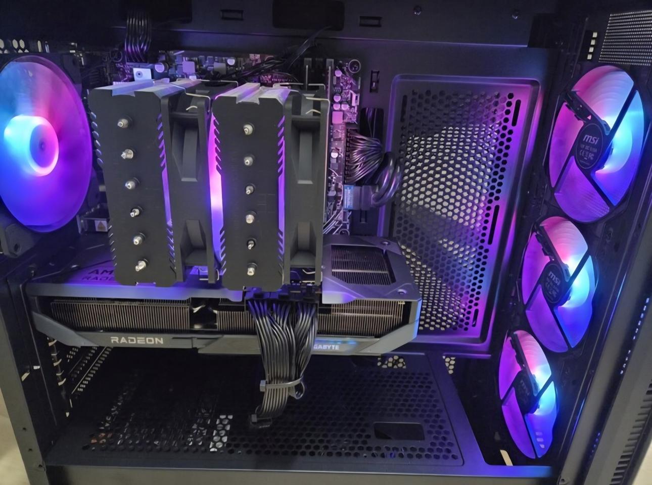 (새상품) 7800X3D 9070xt 게이밍 컴퓨터 본체