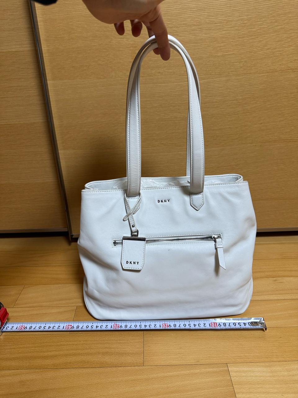 DKMY 디케이앤와이 가죽 가방 백 토트백 숄더백