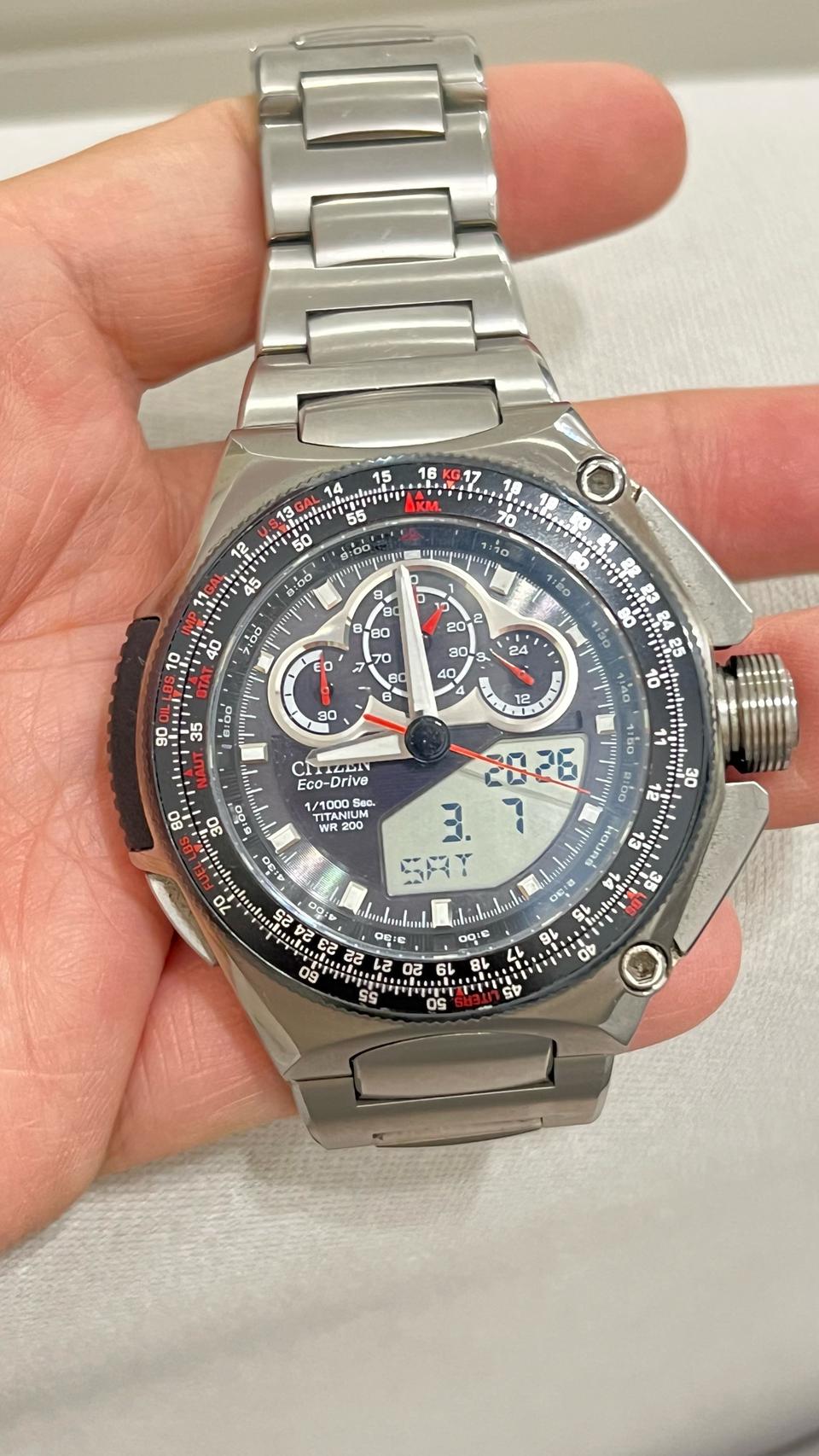 시티즌 프로마스터 슈퍼크로노 티타늄 에코드라이브