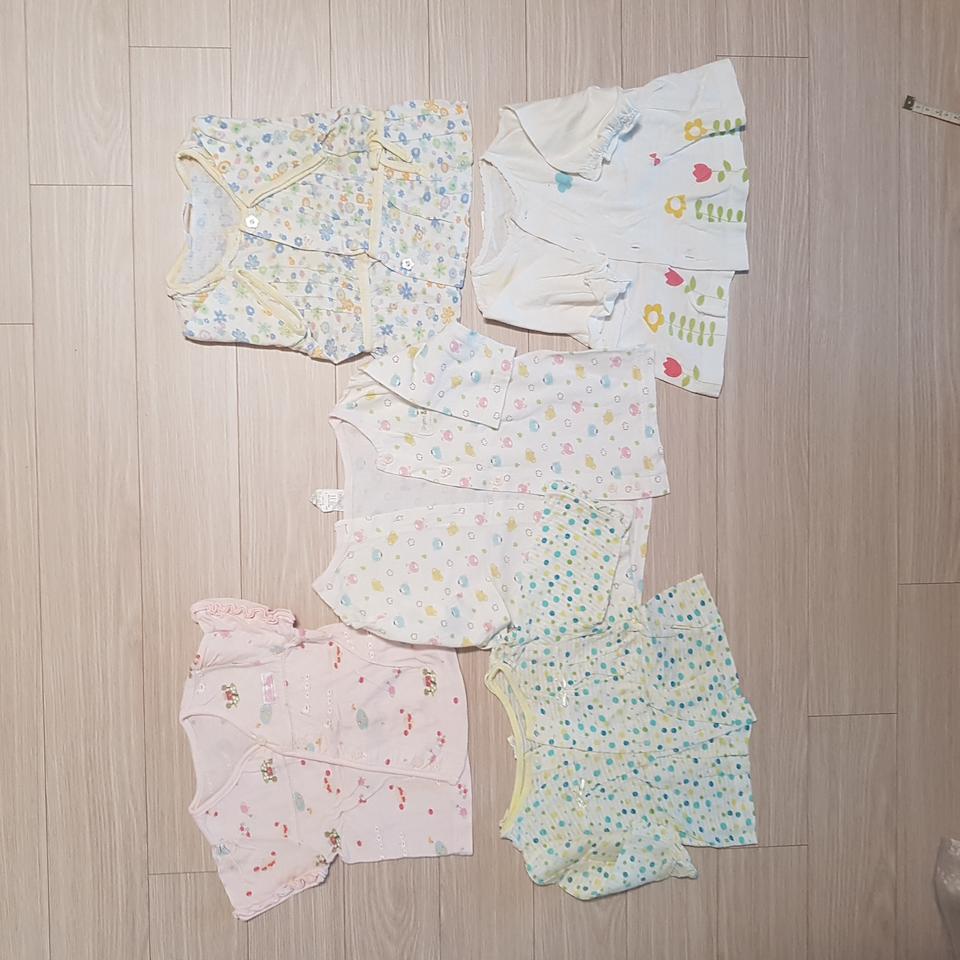 아기옷 신생아 유아 여아 상의 5장 일괄 -일반우편 무료배송