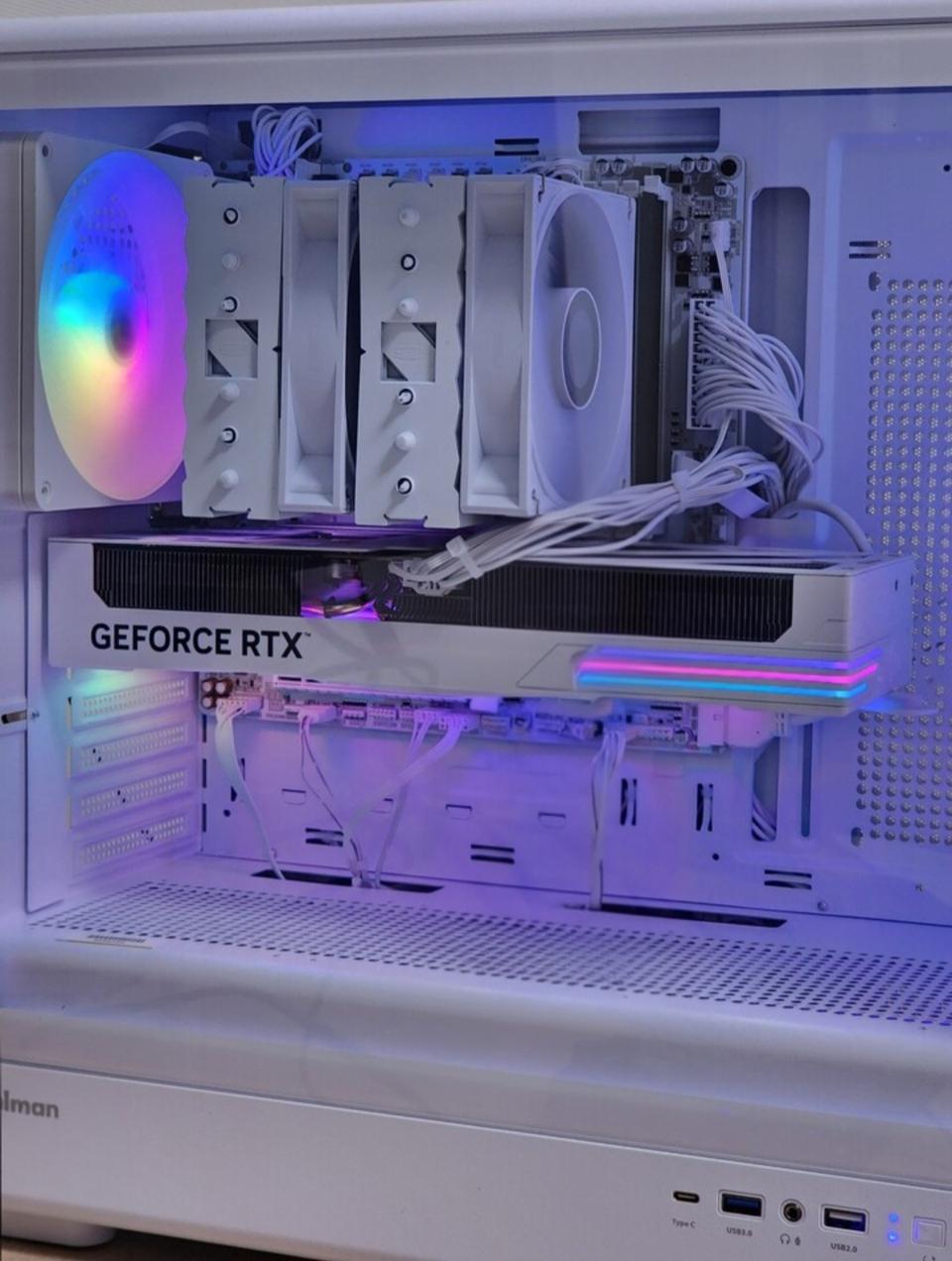 (새상품) 9800X3D 5070ti 게이밍 컴퓨터 본체