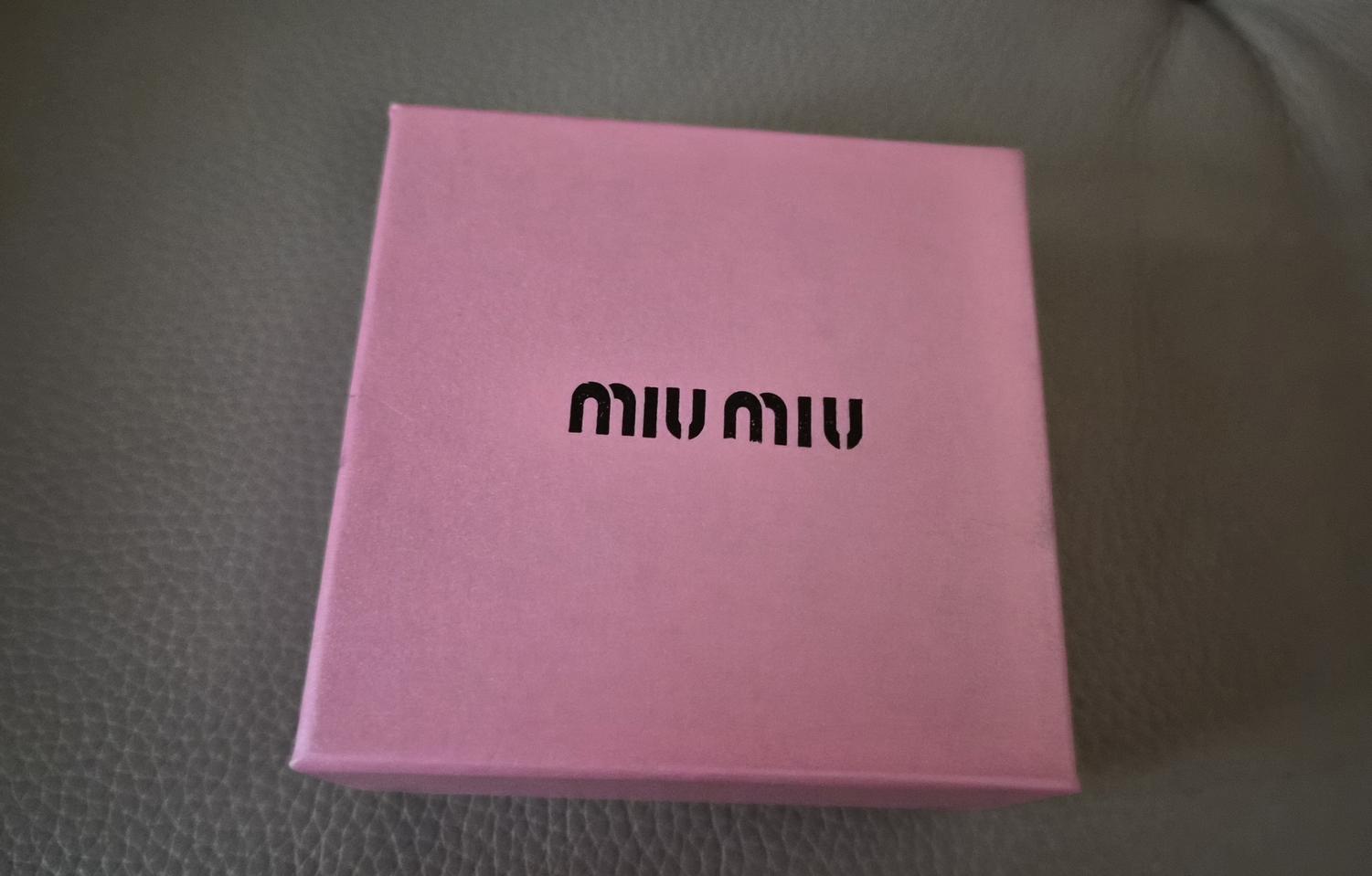 미우미우 키링 세트